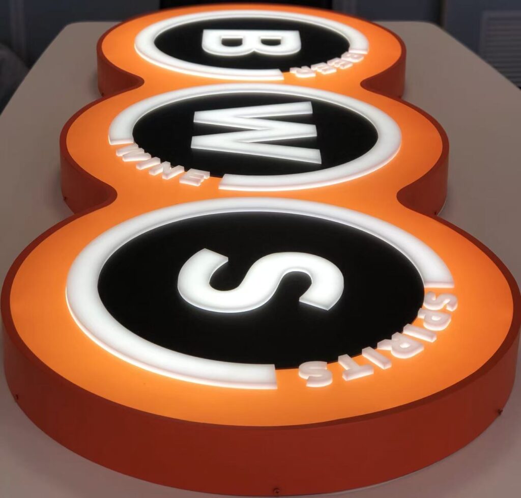 Blade Sign with 3D Letter Surface