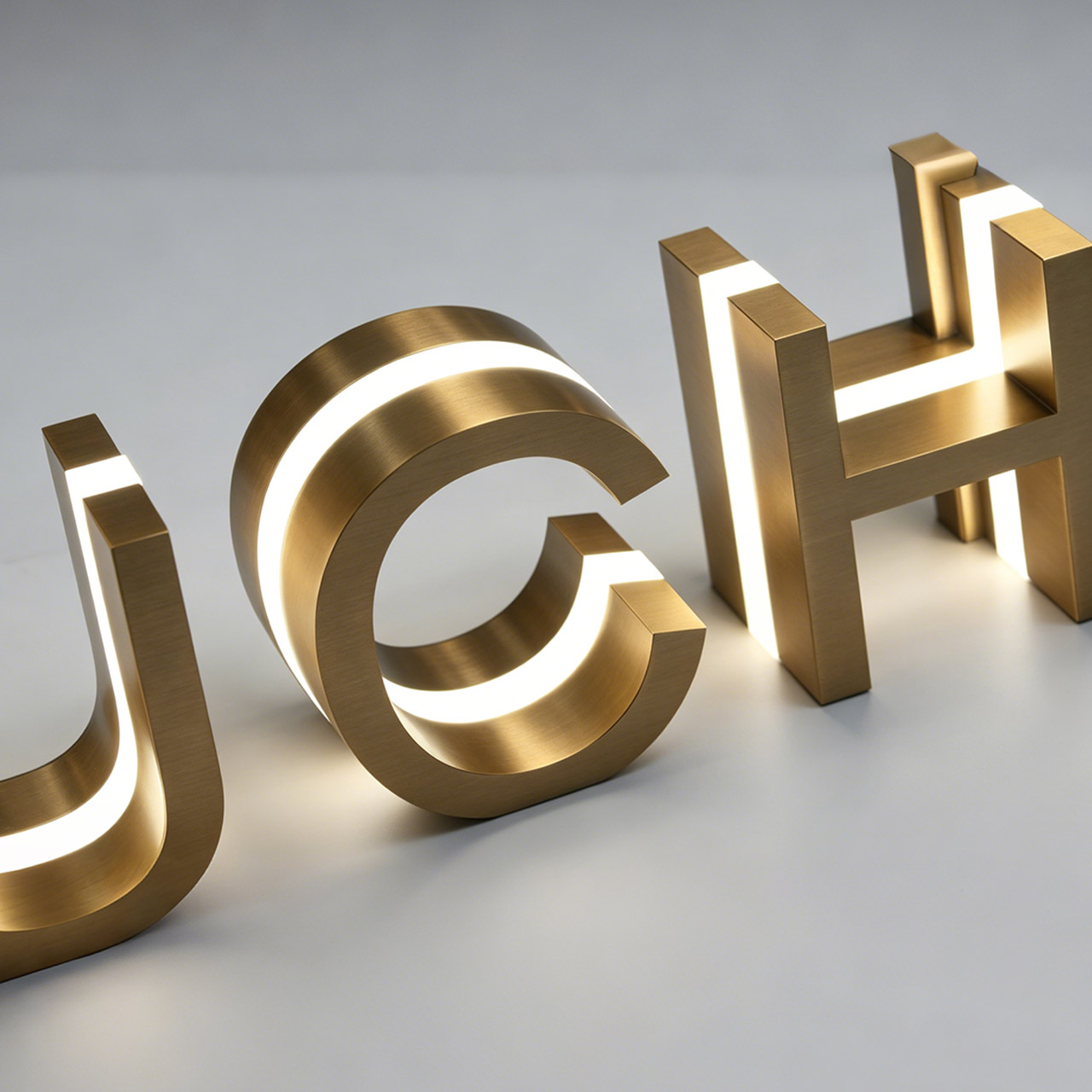 Sandwich Luminous Letters | Mid-Lit Glowing 3D Signs